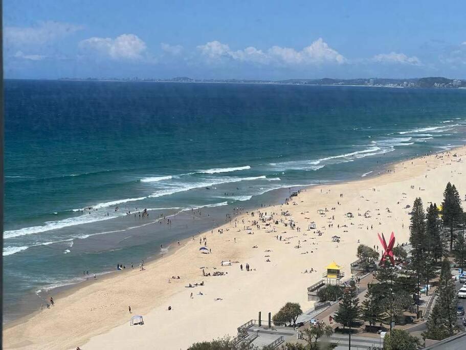 The Esplanade Sea View Appartement Gold Coast Buitenkant foto